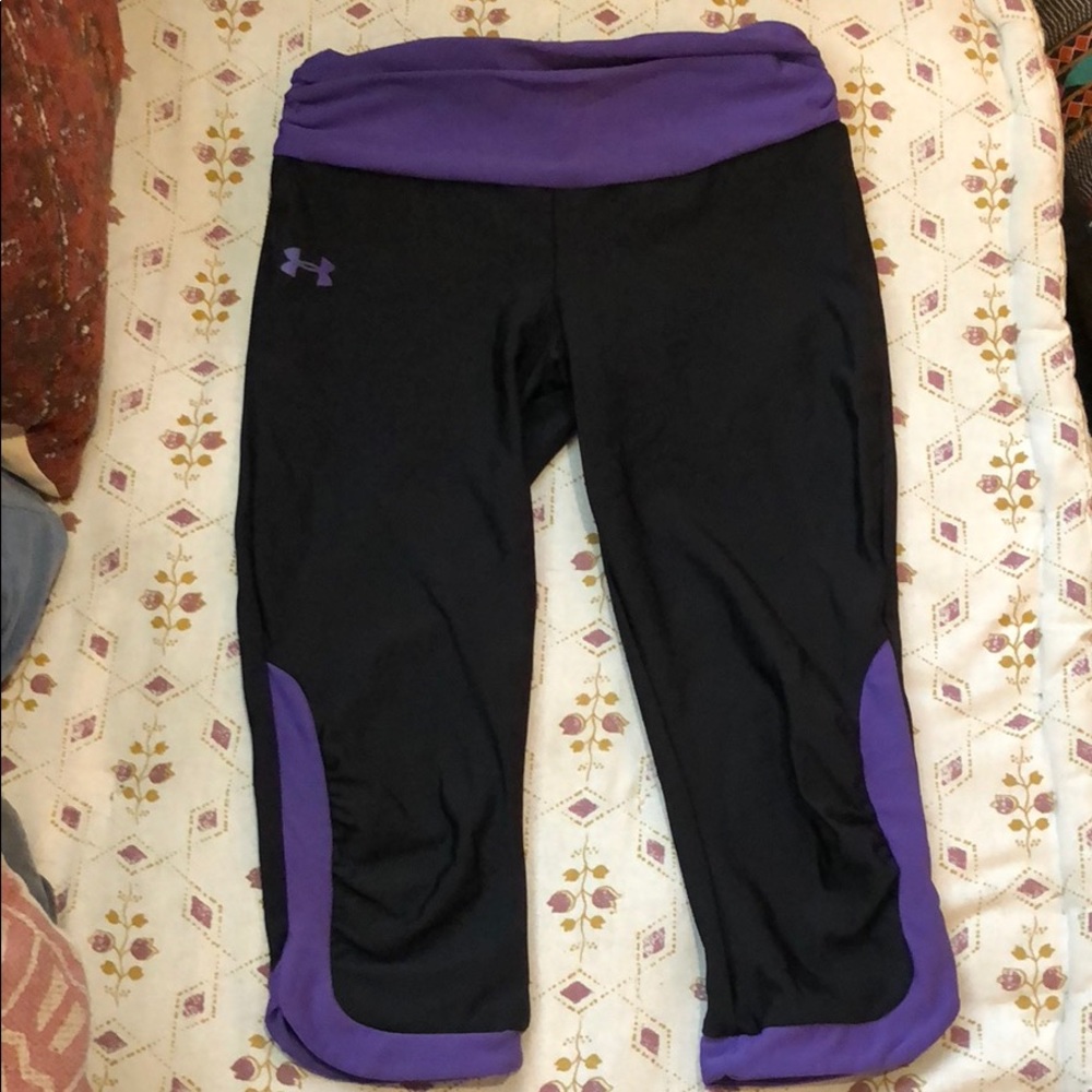 Under Armour capri workout pants